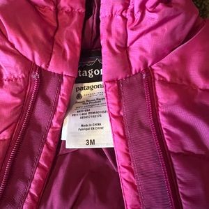 Patagonia sleeping bag/ snowsuit size 3 mos